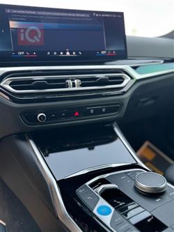 بی ئێم دەبڵیو i4